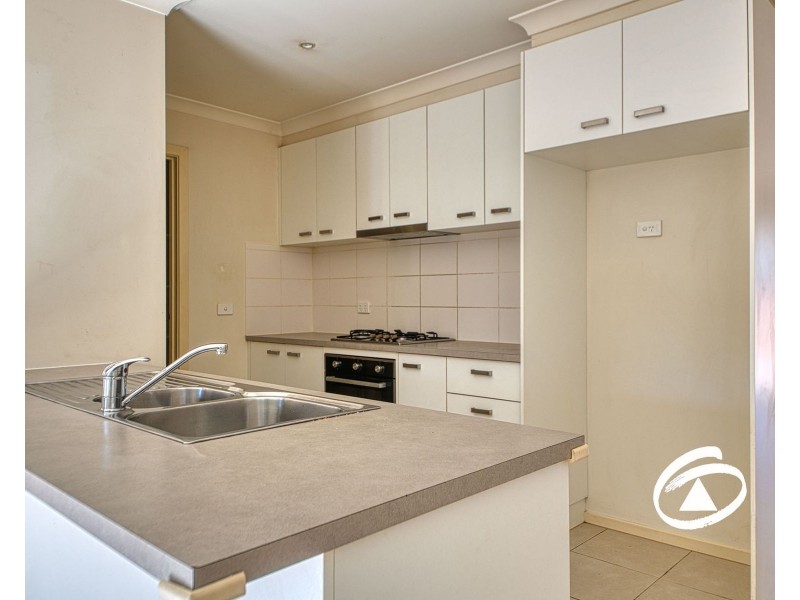 32 Sienna Way, Pakenham VIC 3810