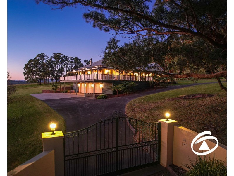 31 Hoyles Road, Pakenham Upper VIC 3810