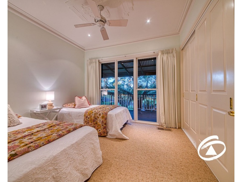 31 Hoyles Road, Pakenham Upper VIC 3810