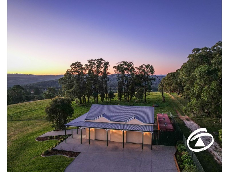 31 Hoyles Road, Pakenham Upper VIC 3810