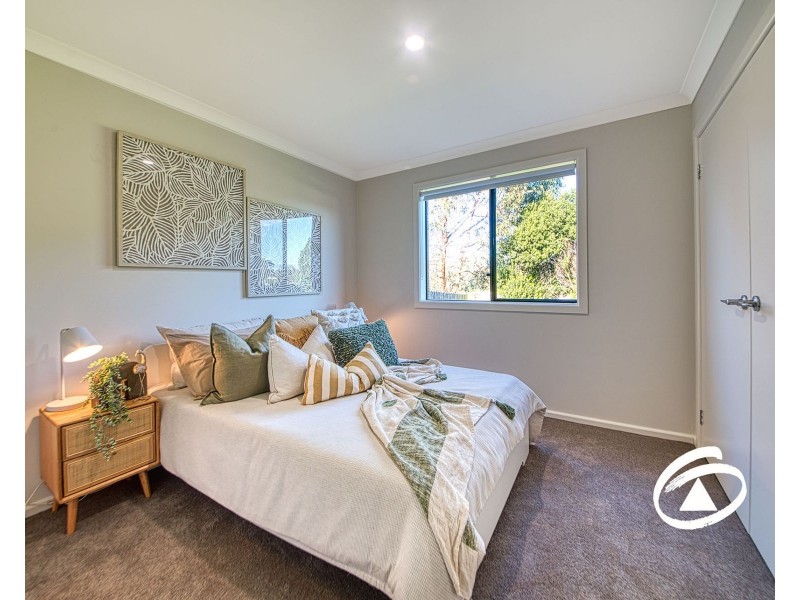 35 Springwater Drive, Drouin VIC 3818