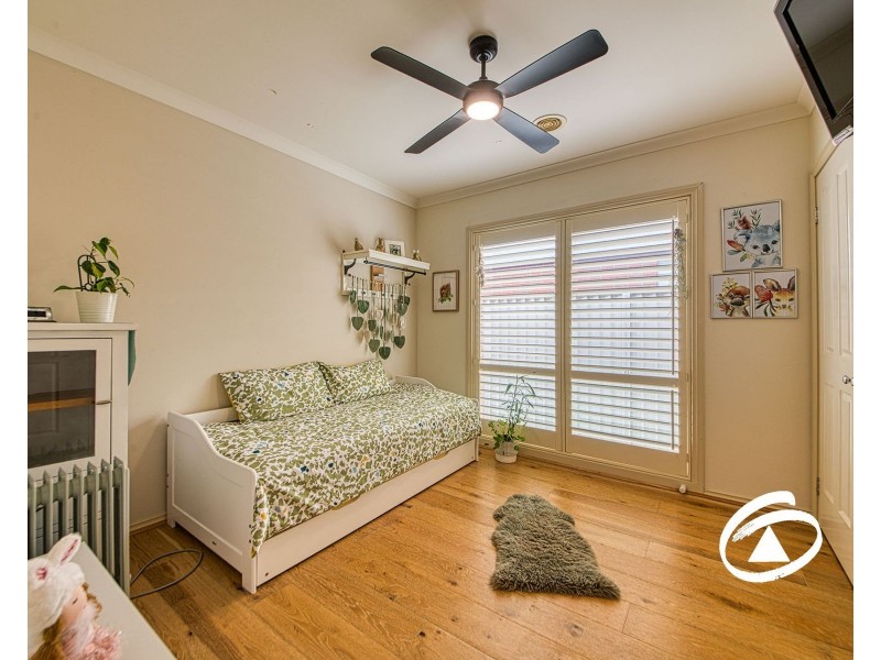 10 Stokes Green, Pakenham VIC 3810