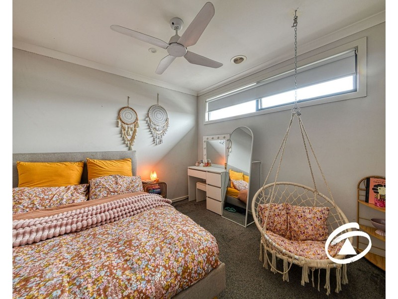 16 Grace Street, Officer VIC 3809