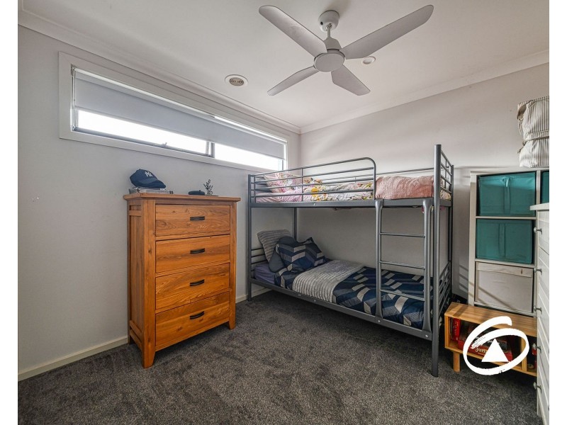 16 Grace Street, Officer VIC 3809