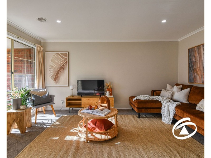 68 Shearwater Drive, Pakenham VIC 3810