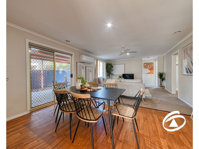 68 Shearwater Drive, Pakenham VIC 3810