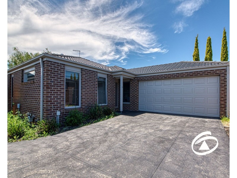 4/5 Spencer Place, Pakenham VIC 3810