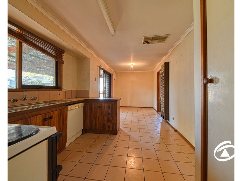 144 Duncan Drive, Pakenham VIC 3810