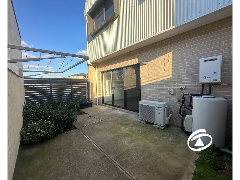 116 Station Street, Pakenham VIC 3810