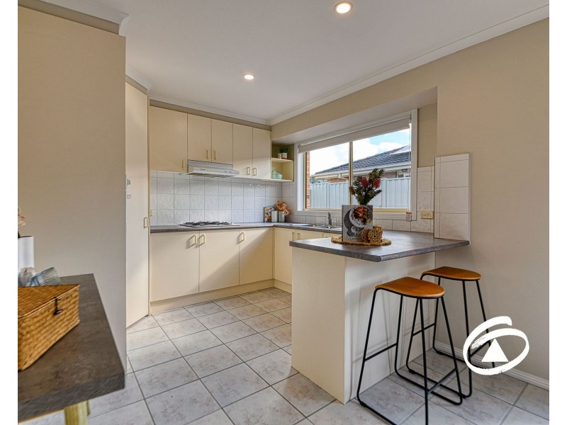 9 Ben Drive, Pakenham VIC 3810