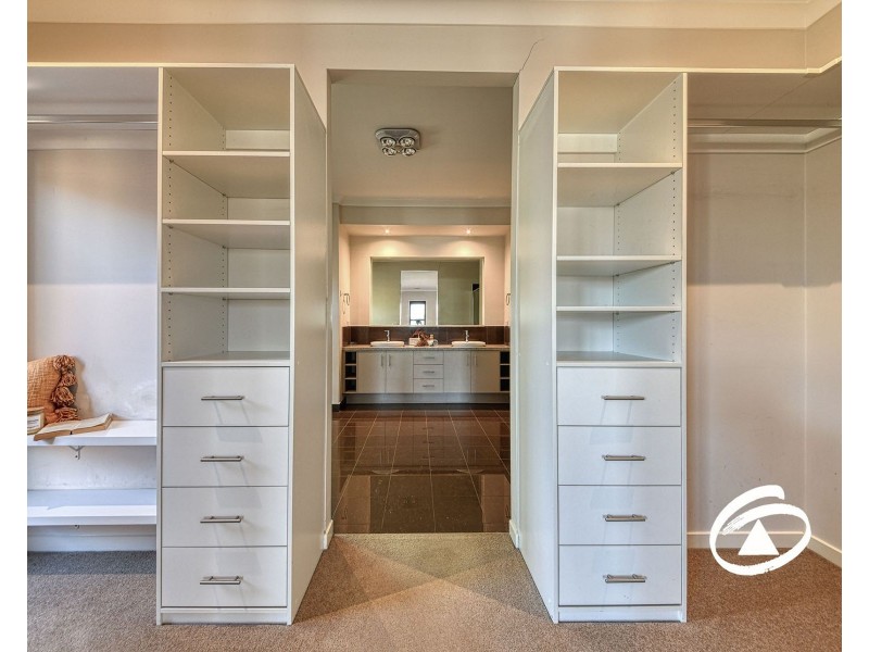 52 Majestic Drive, Officer VIC 3809