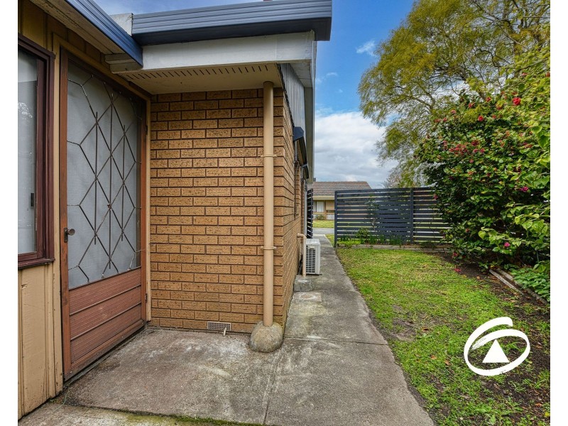 1/13 Snodgrass Street, Pakenham VIC 3810