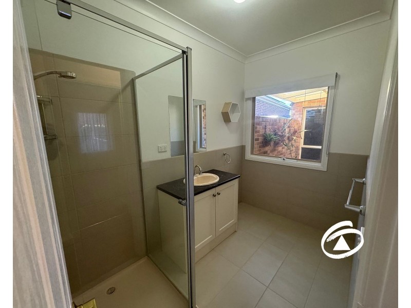 42/1 Malouf Court, Pakenham VIC 3810