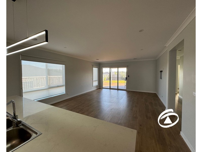 11 Tassel Drive, Warragul VIC 3820