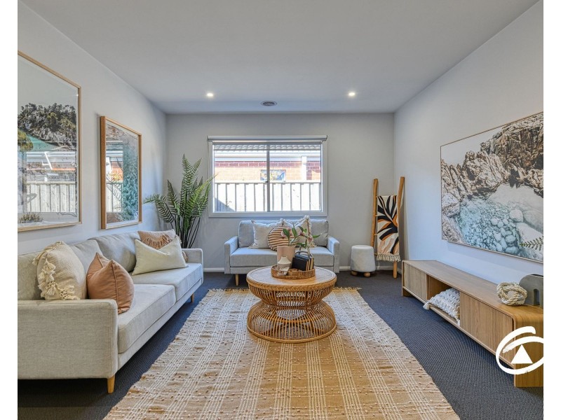 4 Fulton Street, Officer VIC 3809