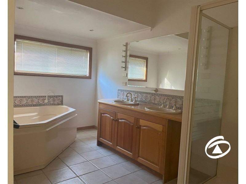 57-59 Main Street, Nar Nar Goon VIC 3812