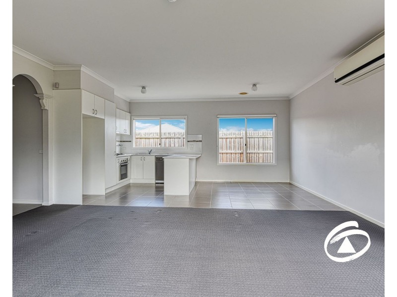 91 Cook Street, Drouin VIC 3818