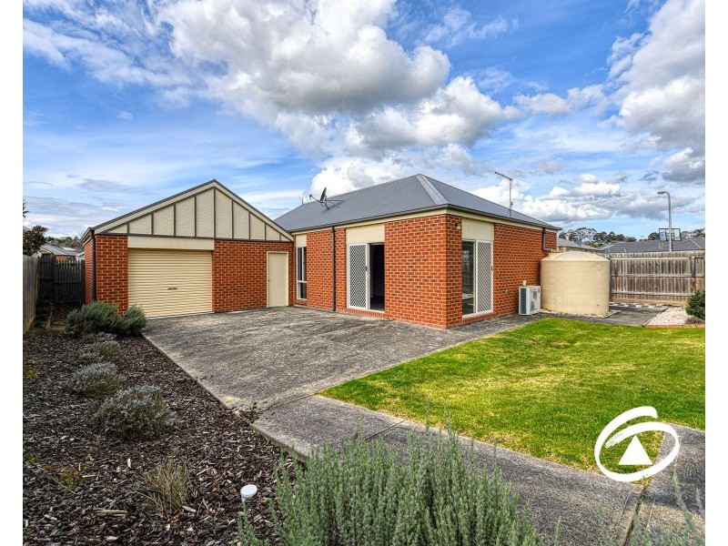 91 Cook Street, Drouin VIC 3818