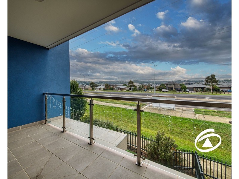 10 Ezra Crescent, Officer VIC 3809