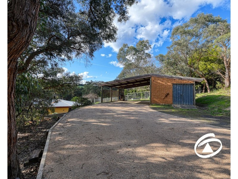40 Manoora Road, Maryknoll VIC 3812