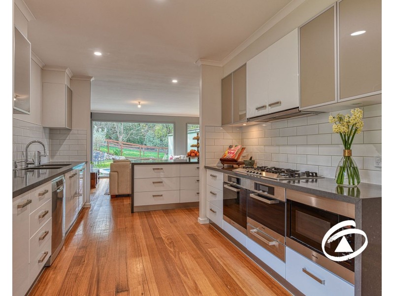 15 Wirragulla Road, Maryknoll VIC 3812