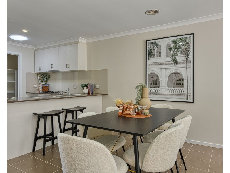 4 Midori Lane, Officer VIC 3809