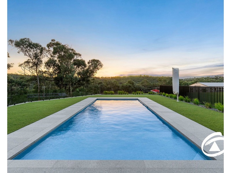 3 Roy Ross Court, Pakenham VIC 3810