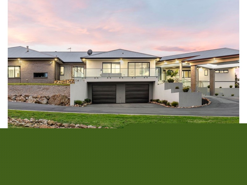 3 Roy Ross Court, Pakenham VIC 3810