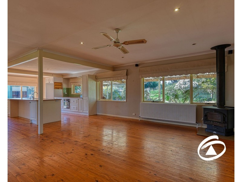 205 Huxtable Road, Pakenham Upper VIC 3810