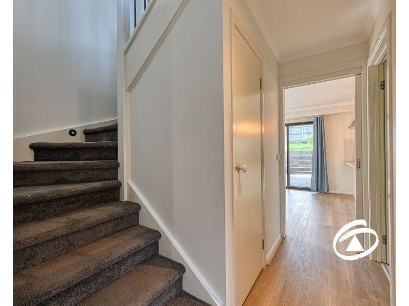 13 Yellow Gum Drive, Pakenham VIC 3810