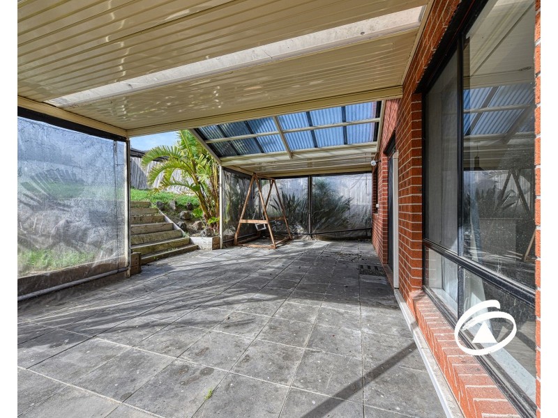 13 Yellow Gum Drive, Pakenham VIC 3810