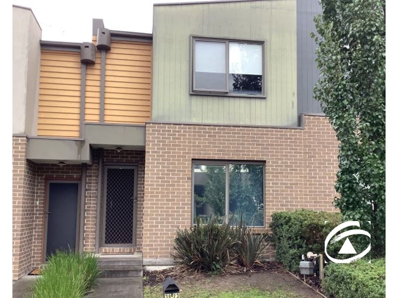 38/23 Atlantic Drive, Pakenham VIC 3810