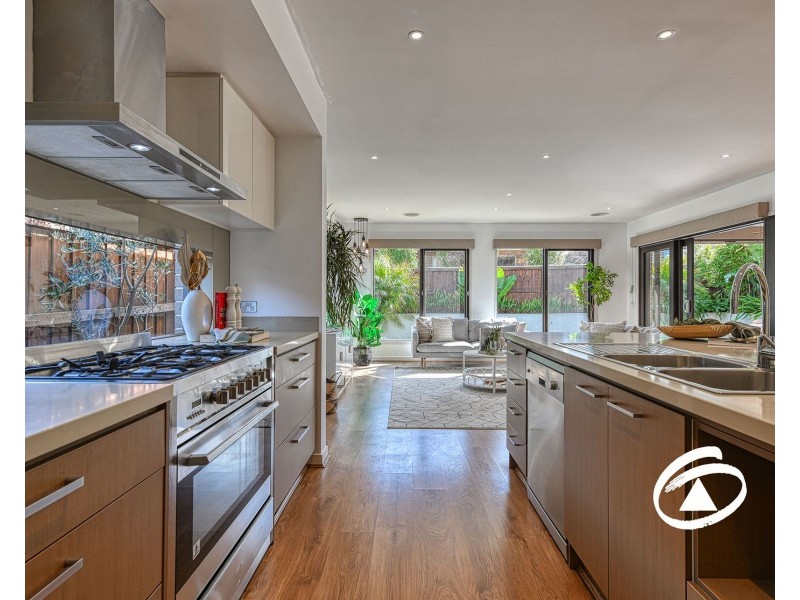 35 Penshurst Crescent, Officer VIC 3809