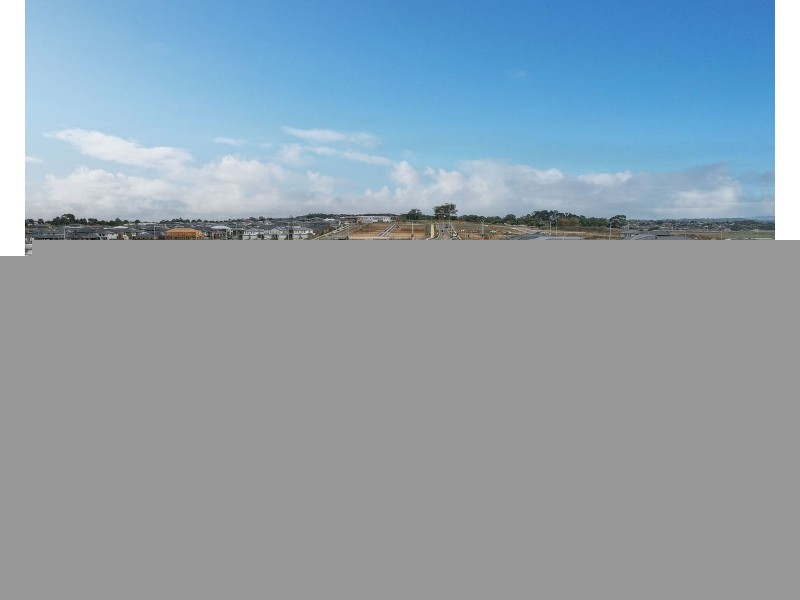 13 Catalonia Way, Berwick VIC 3806