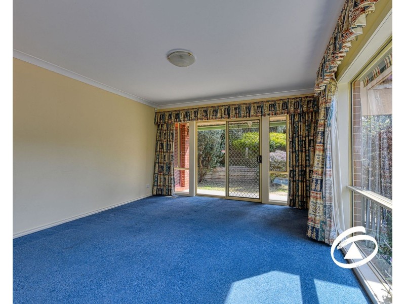 14 Pioneers Crescent, Pakenham VIC 3810
