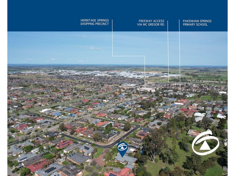 14 Pioneers Crescent, Pakenham VIC 3810