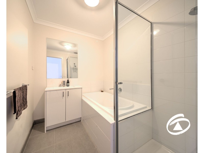 4/25 Abeckett Road, Bunyip VIC 3815