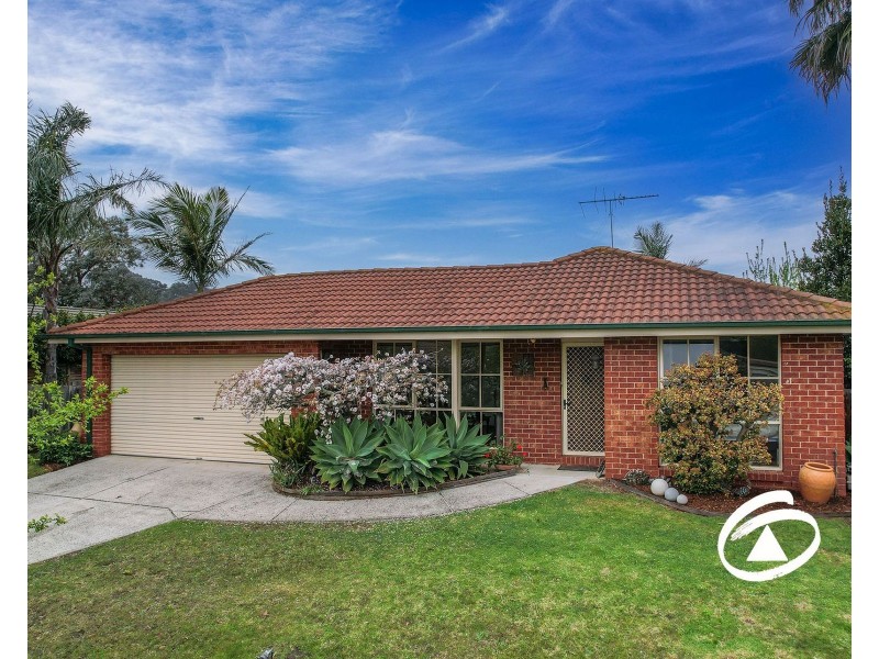 47 Parman Avenue, Pakenham VIC 3810