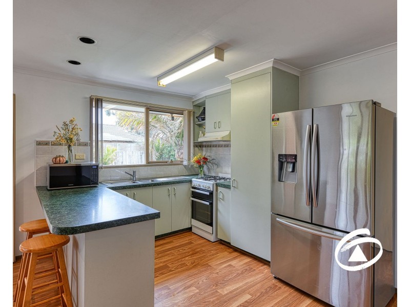 47 Parman Avenue, Pakenham VIC 3810