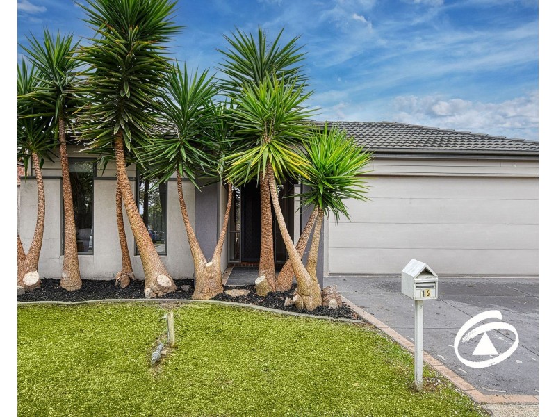 16 Marquis Court, Pakenham VIC 3810