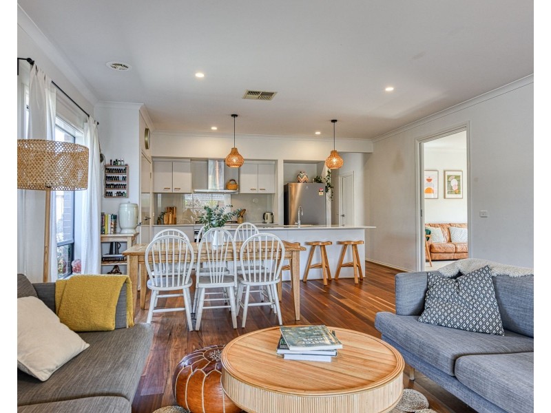 21 Brooklyn Street, Officer VIC 3809