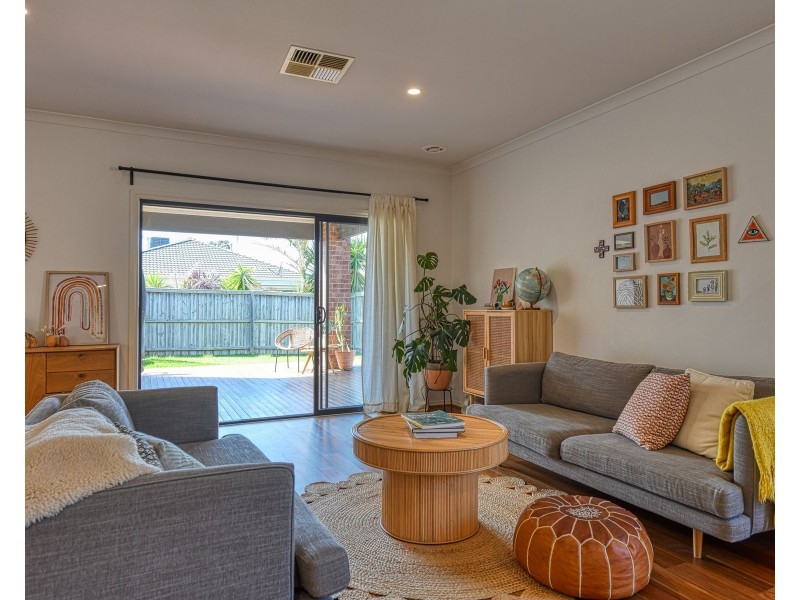 21 Brooklyn Street, Officer VIC 3809