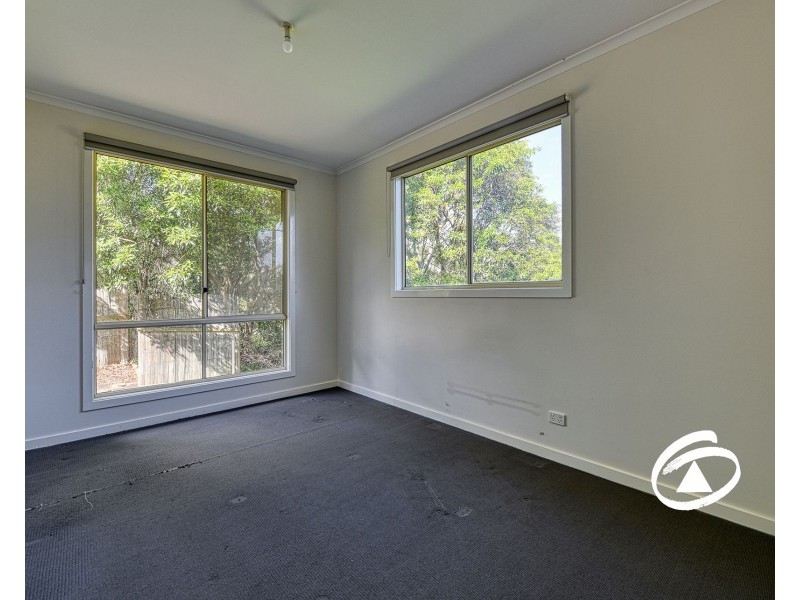 4 Turramurra Road, Maryknoll VIC 3812