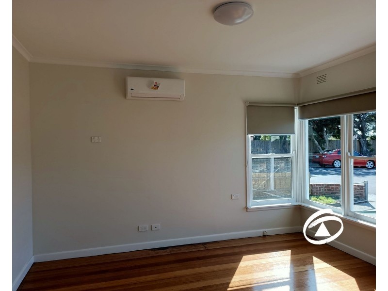 16 Dame Pattie Avenue, Pakenham VIC 3810