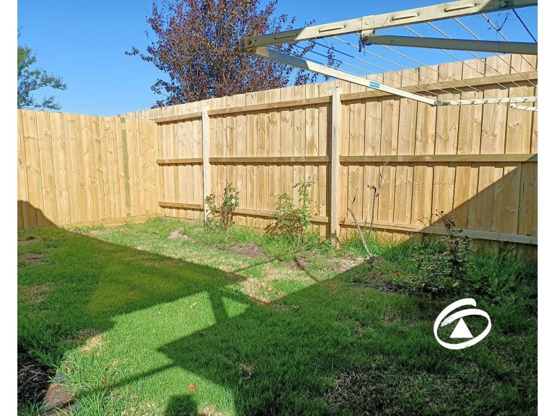 16 Dame Pattie Avenue, Pakenham VIC 3810