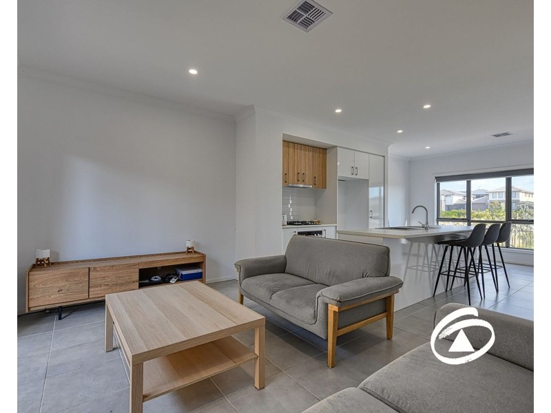 9 Delosperma Mews, Clyde VIC 3978