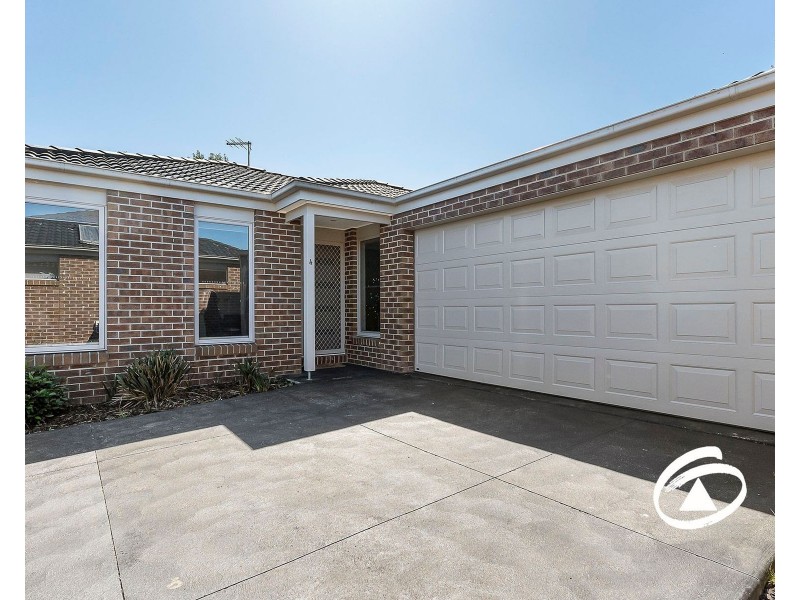 4/5 Spencer Place, Pakenham VIC 3810