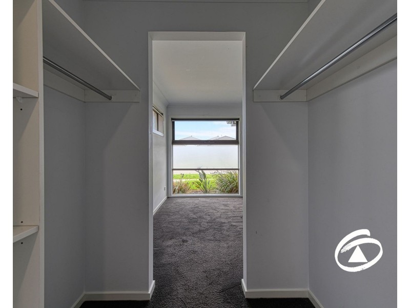 5 Ethan Court, Pakenham VIC 3810