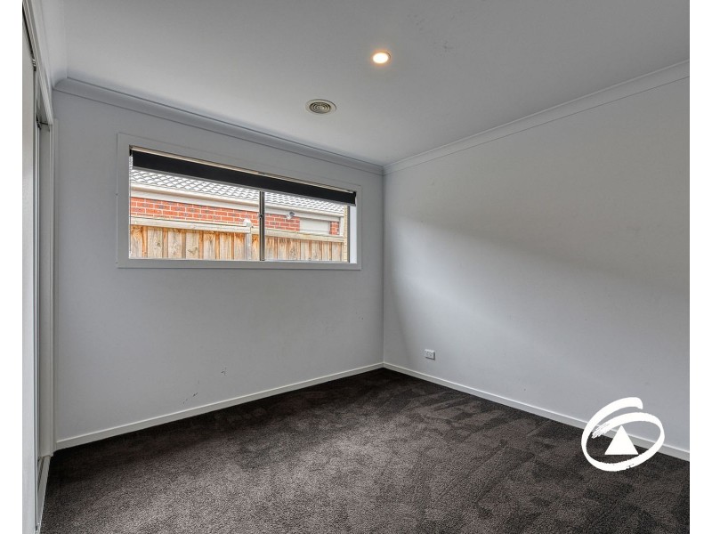 5 Ethan Court, Pakenham VIC 3810