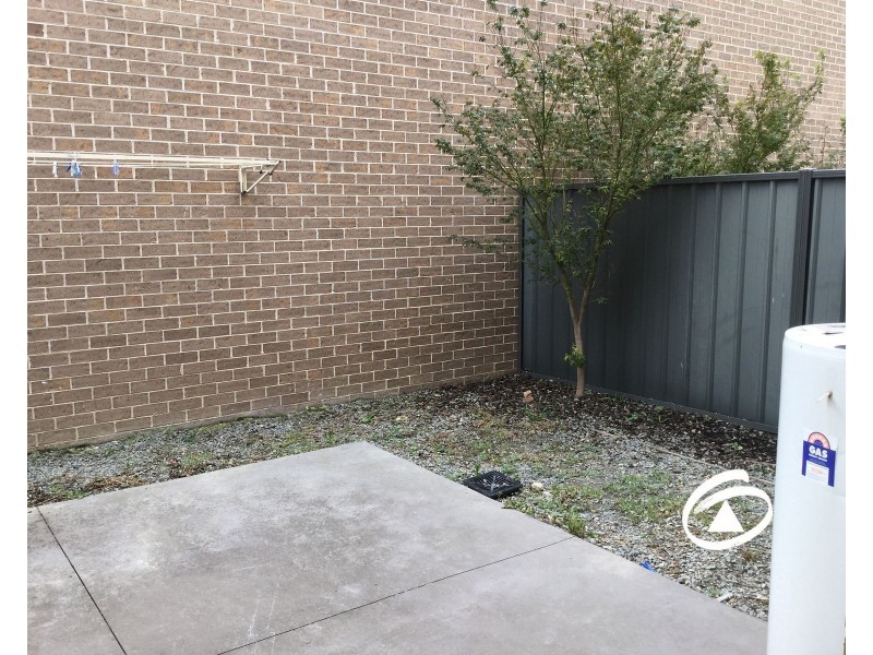 41 Atlantic Drive, Pakenham VIC 3810